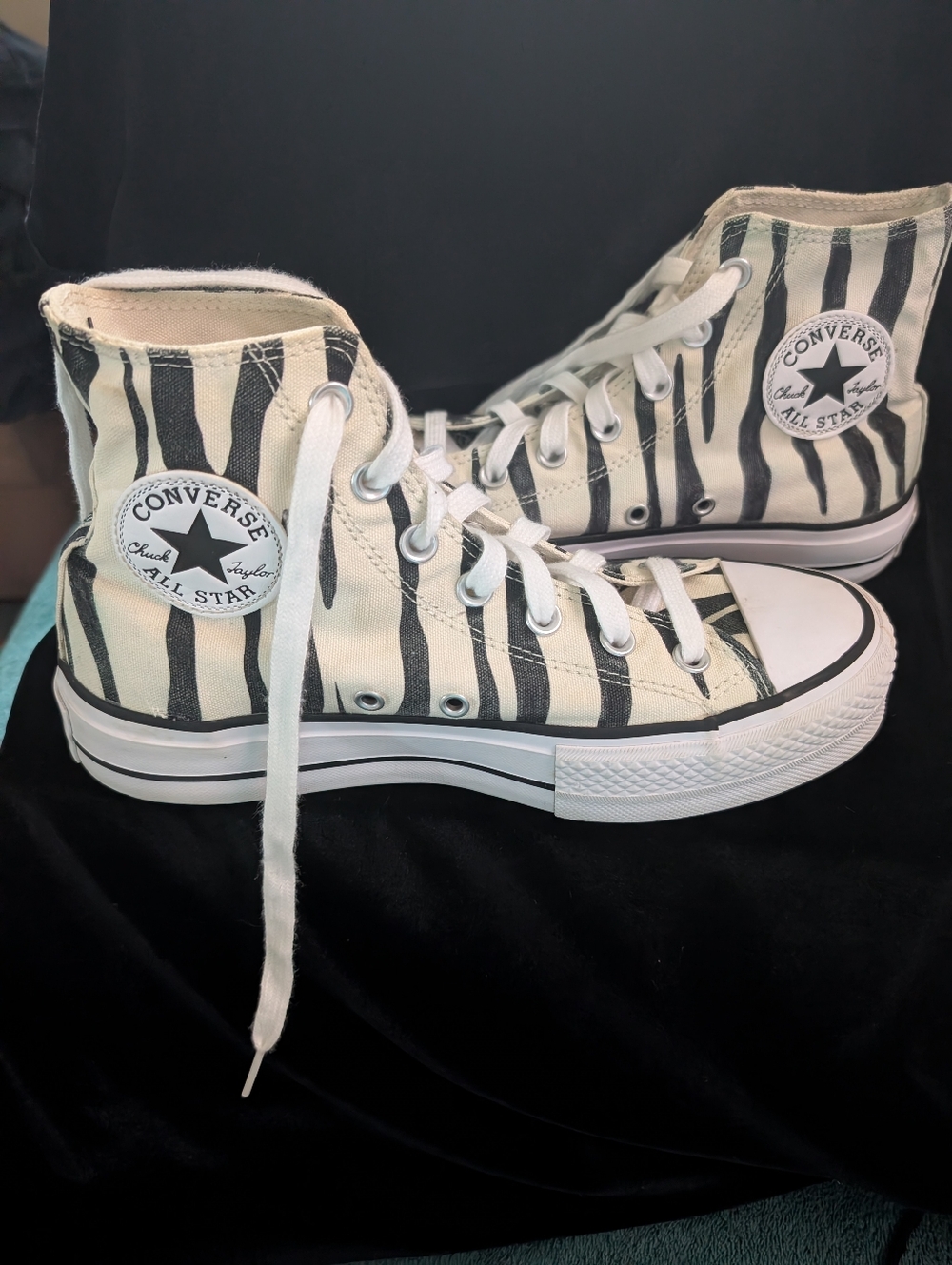 Converse High Top Zebra Stripe Canvas Sneakers - White & Black
